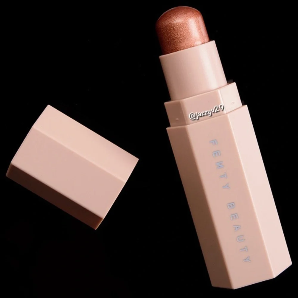 ✨Fenty Beauty Match Stix Shimmer Skinstick✨